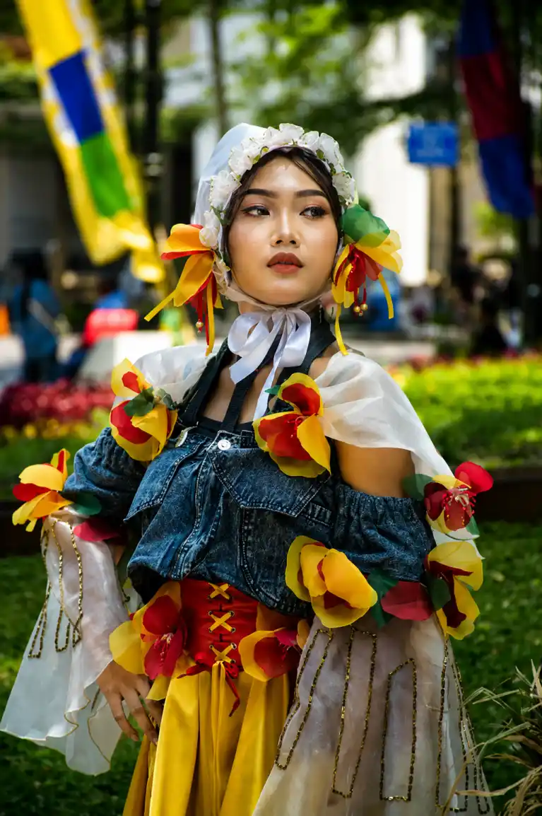 Fashion Carnival Avant-Garde Conceptual Projects